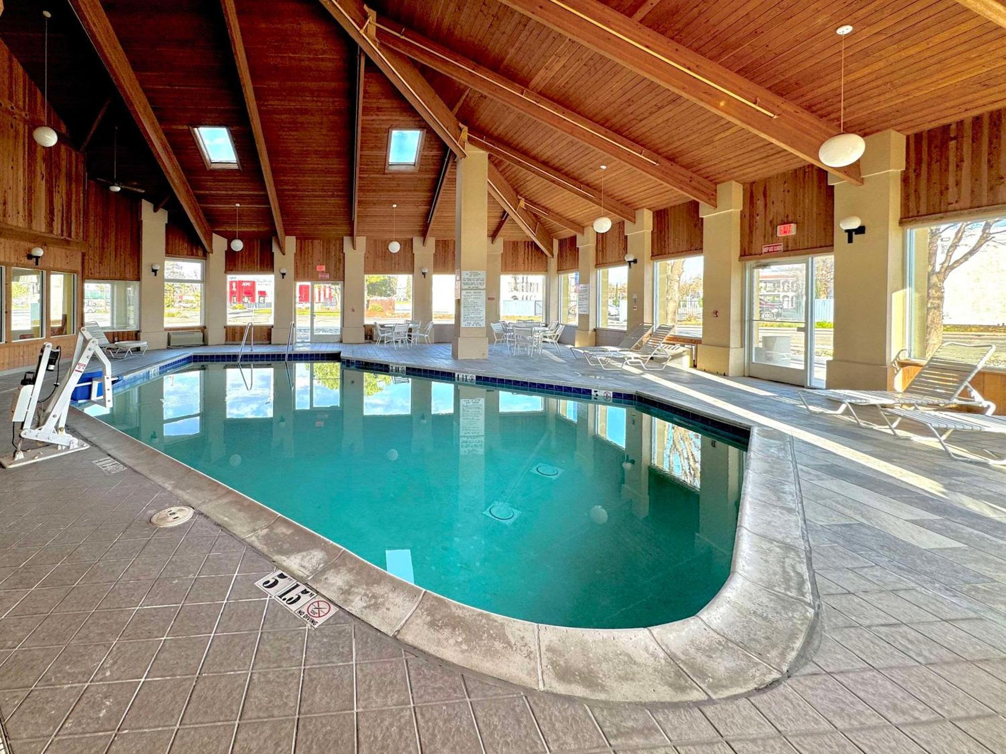 Quality Inn & Suites Willows Exteriér fotografie